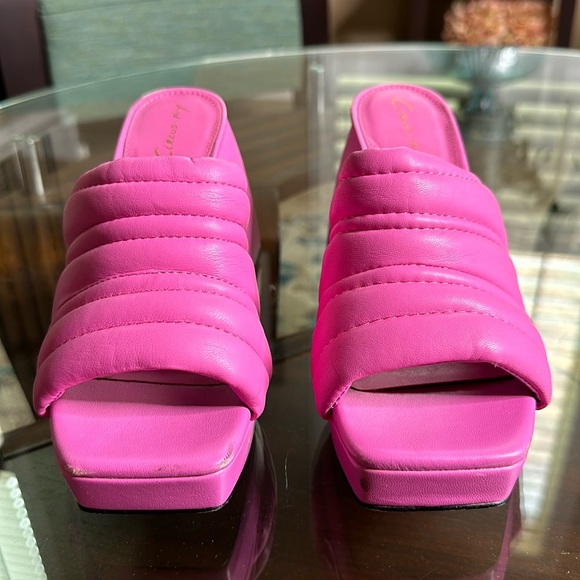 Circus NY Women's, Marlie Sandal in‎ Pink size 6.5 - Picture 2 of 16